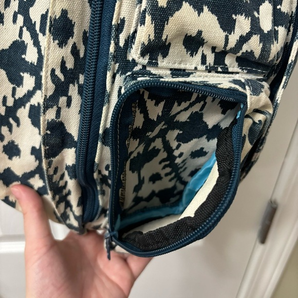 KAVU Tribal Print Rope Sling Bag Backpack - Picture 8 of 8